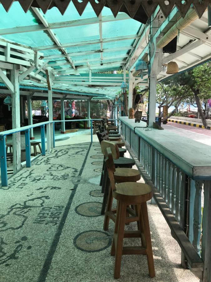 גילי טרוונגן The Exile Sunset Bar & Bungalow מראה חיצוני תמונה
