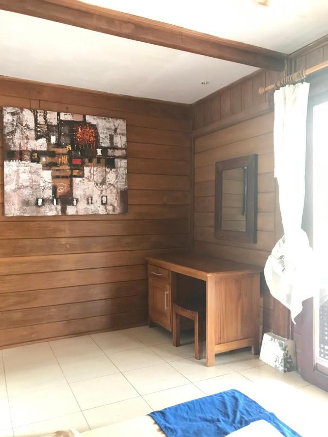 גילי טרוונגן The Exile Sunset Bar & Bungalow מראה חיצוני תמונה